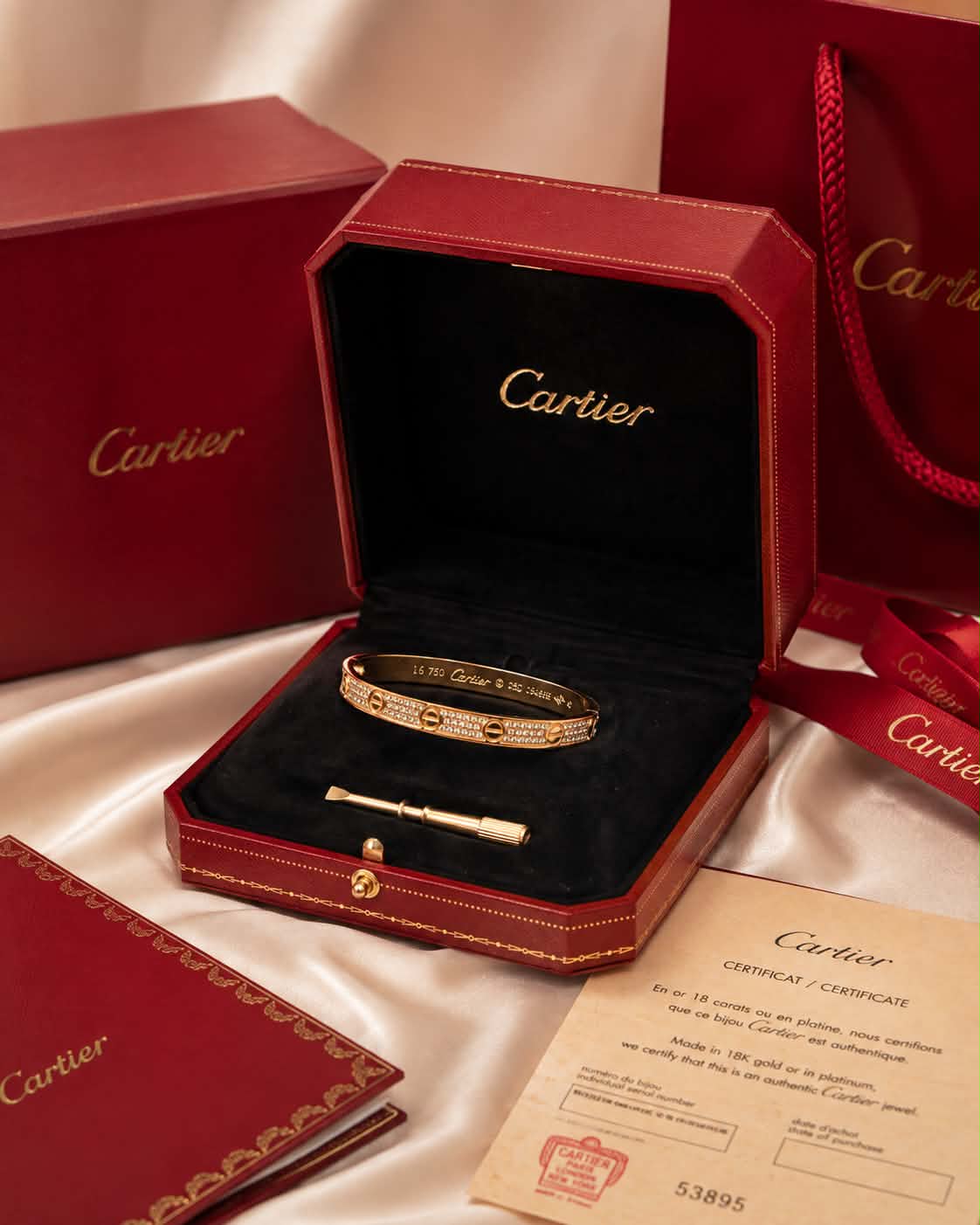 Love Pavé Gold – Collection Prestige